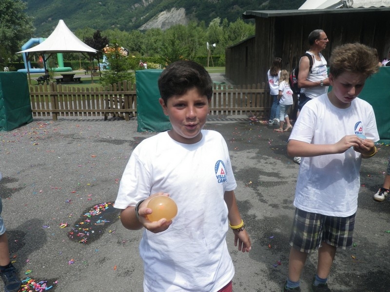 Village Camps International Summer Camp Leysin, Switzerland 2025-08-09 https://www.villagecamps.com/journals_admin/images/695-10-yellowgreeniess (11).jpg